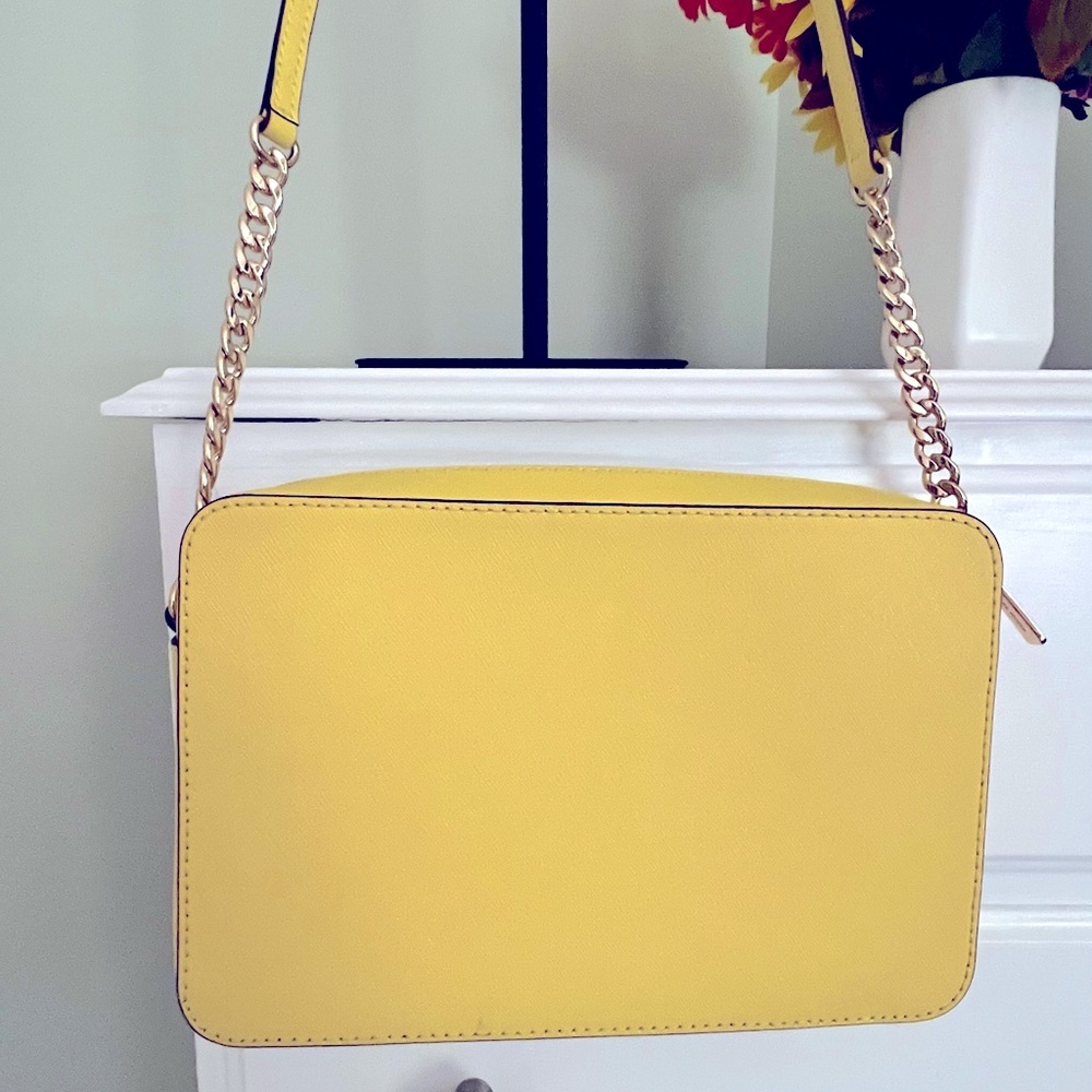 *Like New* Michael Kors Yellow Saffiano Leather Structured Crossbody Bag ๐ - Picture 4 of 12